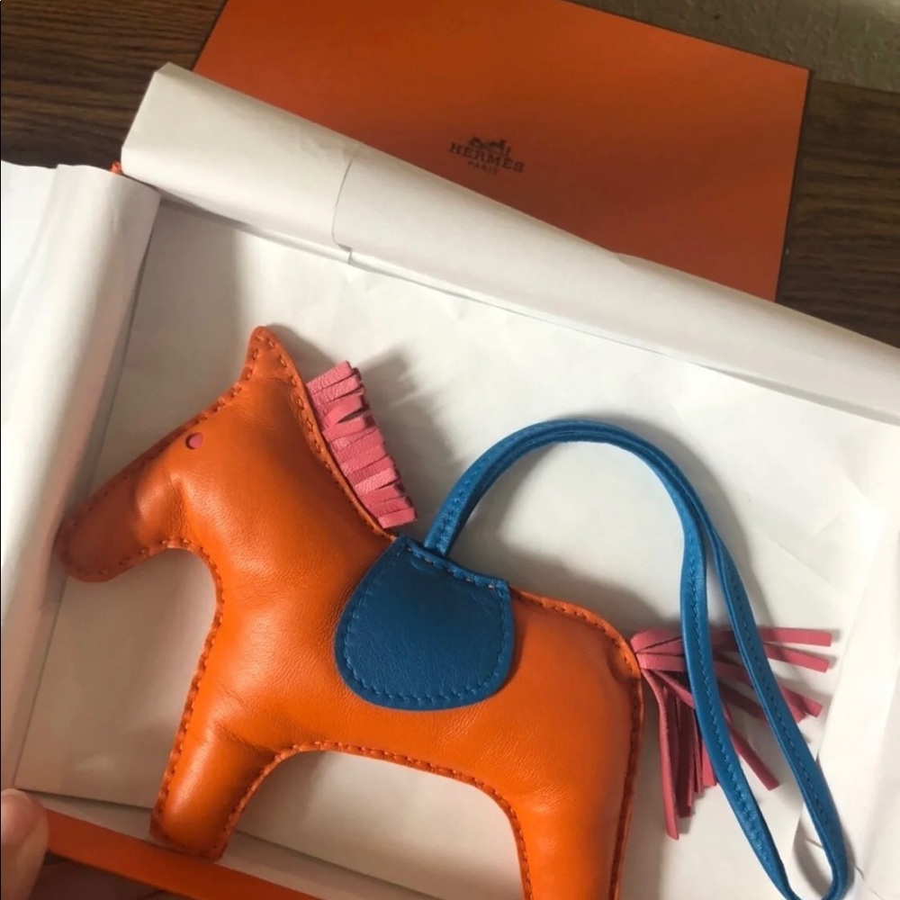 SOLD! Authentic Hermès Rodeo horse charm GM large - Picture 1 of 3